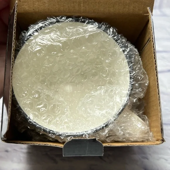 Illumicrate Cut & Carve Jade City Black and Green Mug - Picture 2 of 9